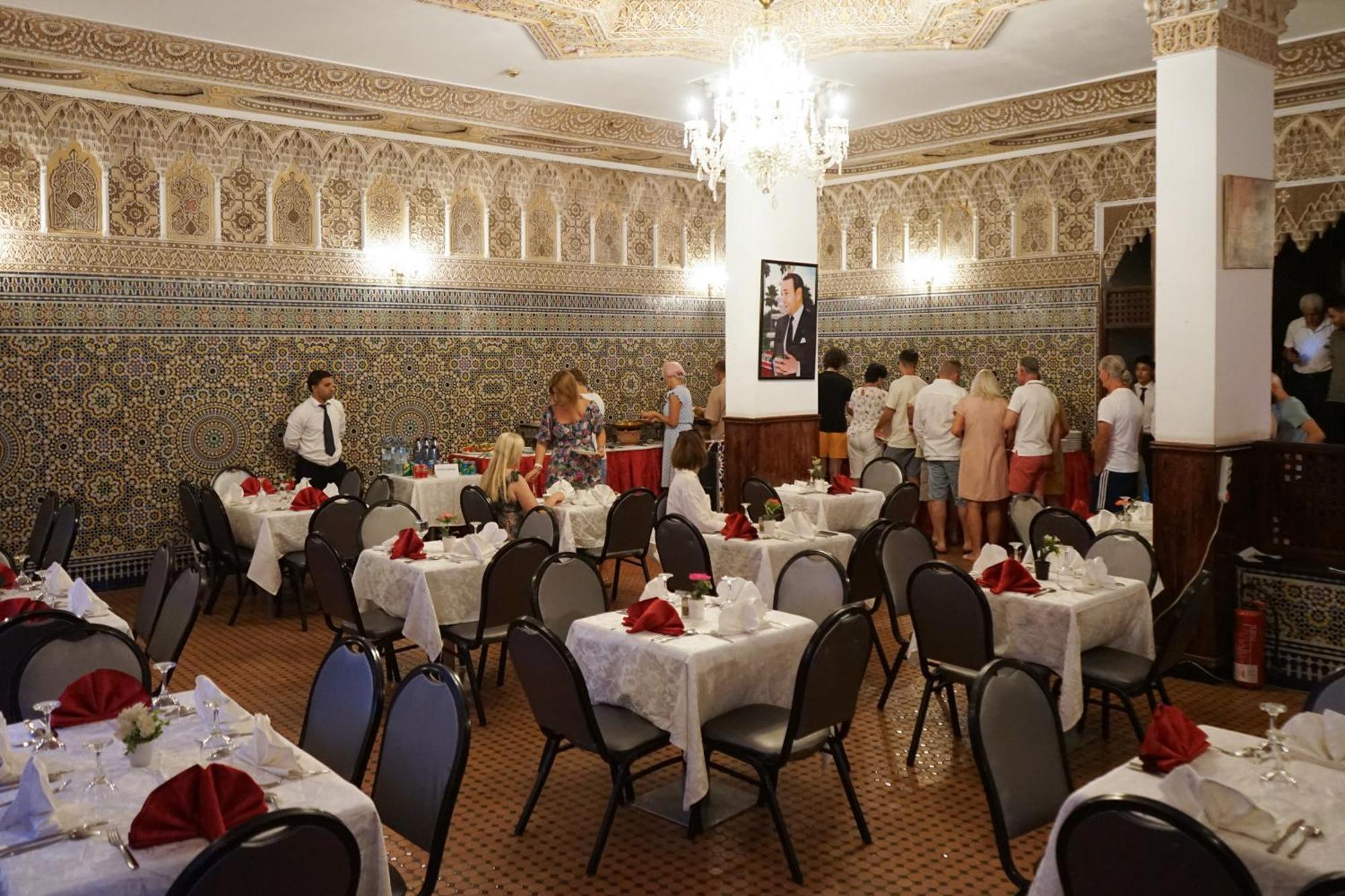 Hotel Nouzha Фес Экстерьер фото